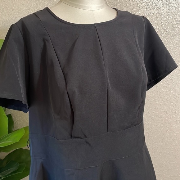 LANE Bryant black short sleeve peplum top - Picture 7 of 16